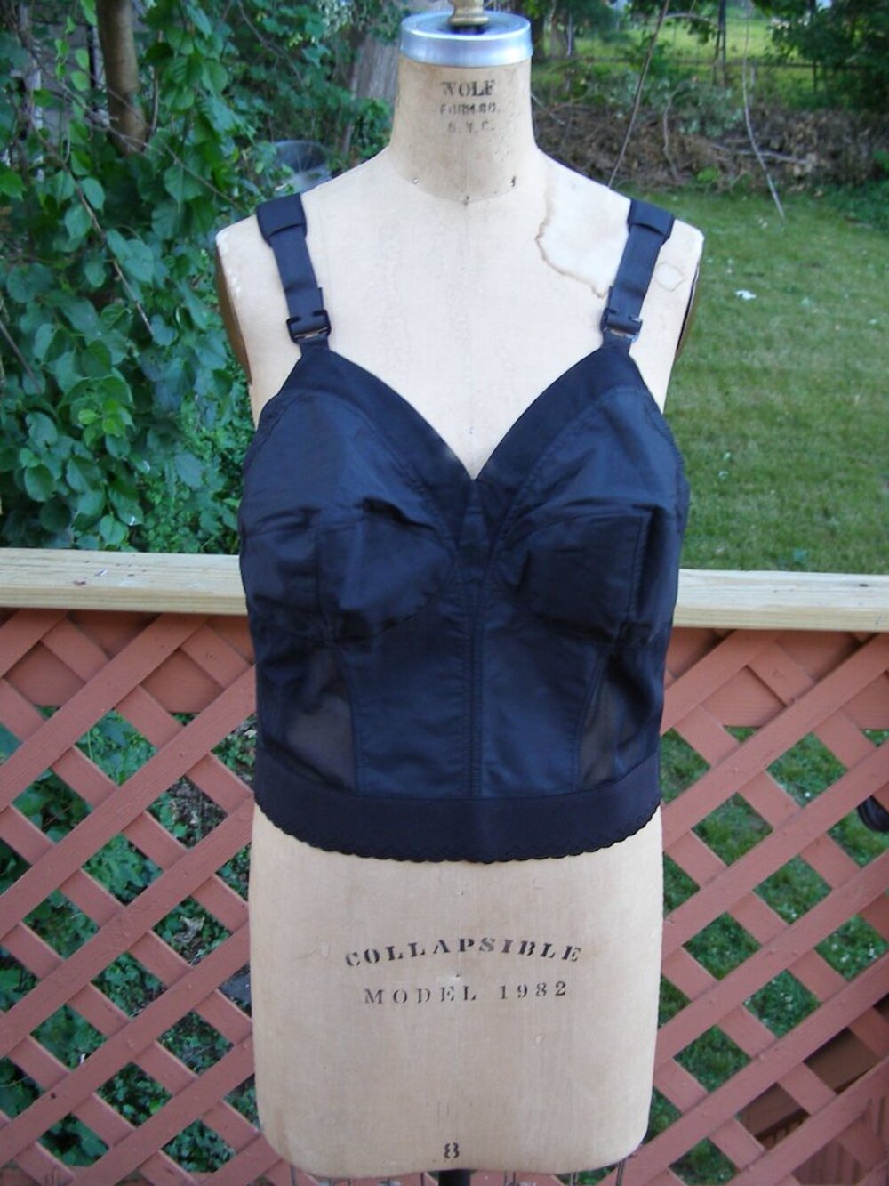 New size 42D Exquisite Form Longline Wireless Black Bra